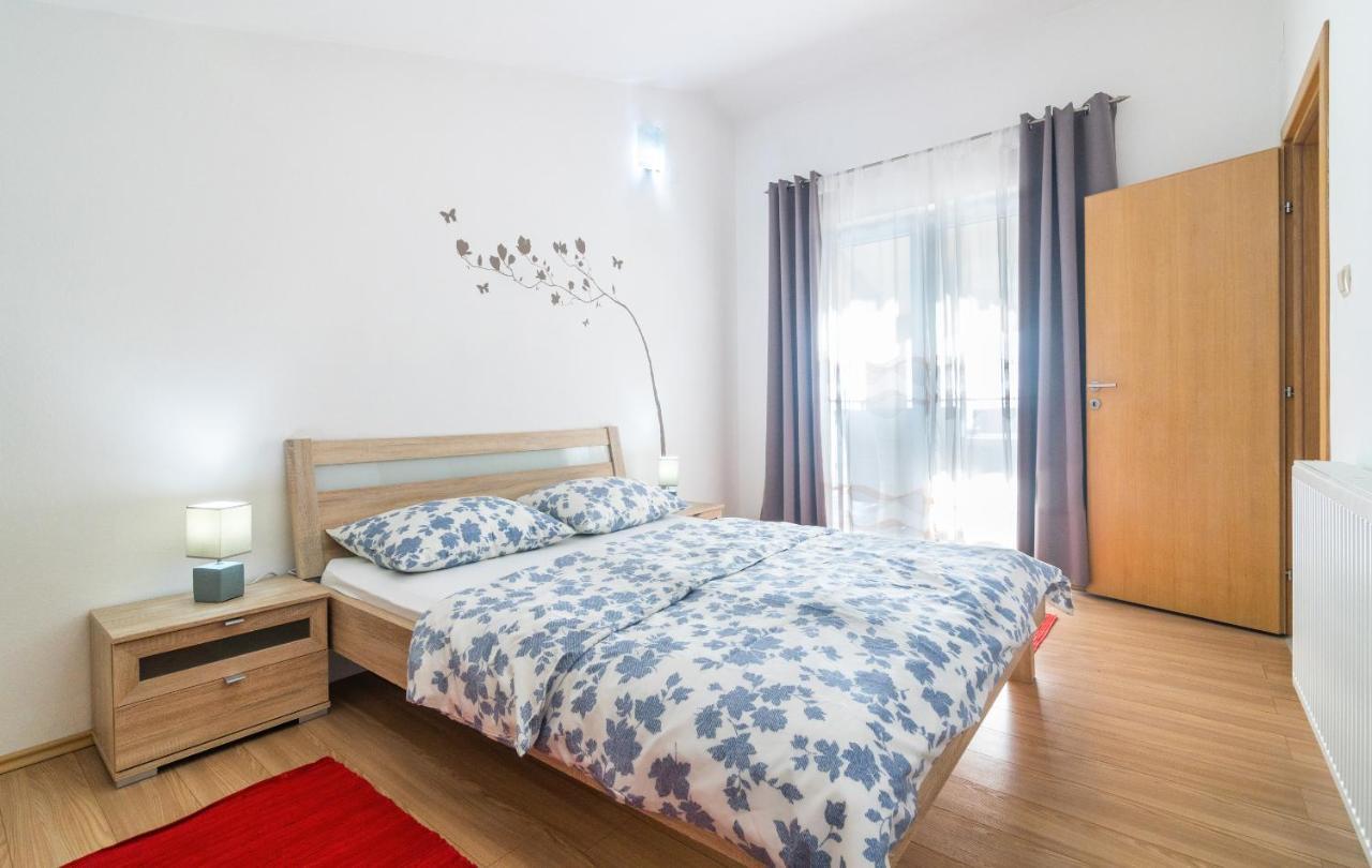 Apartments Lucia Senj Senj  Exteriér fotografie