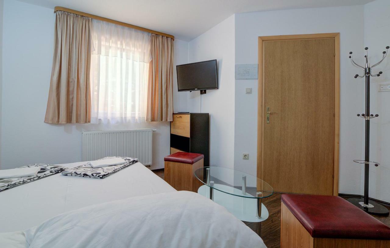 Apartments Lucia Senj Senj  Exteriér fotografie